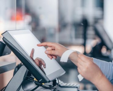 5 Reasons Why Every Restaurant Needs a POS System in Saudi Arabia